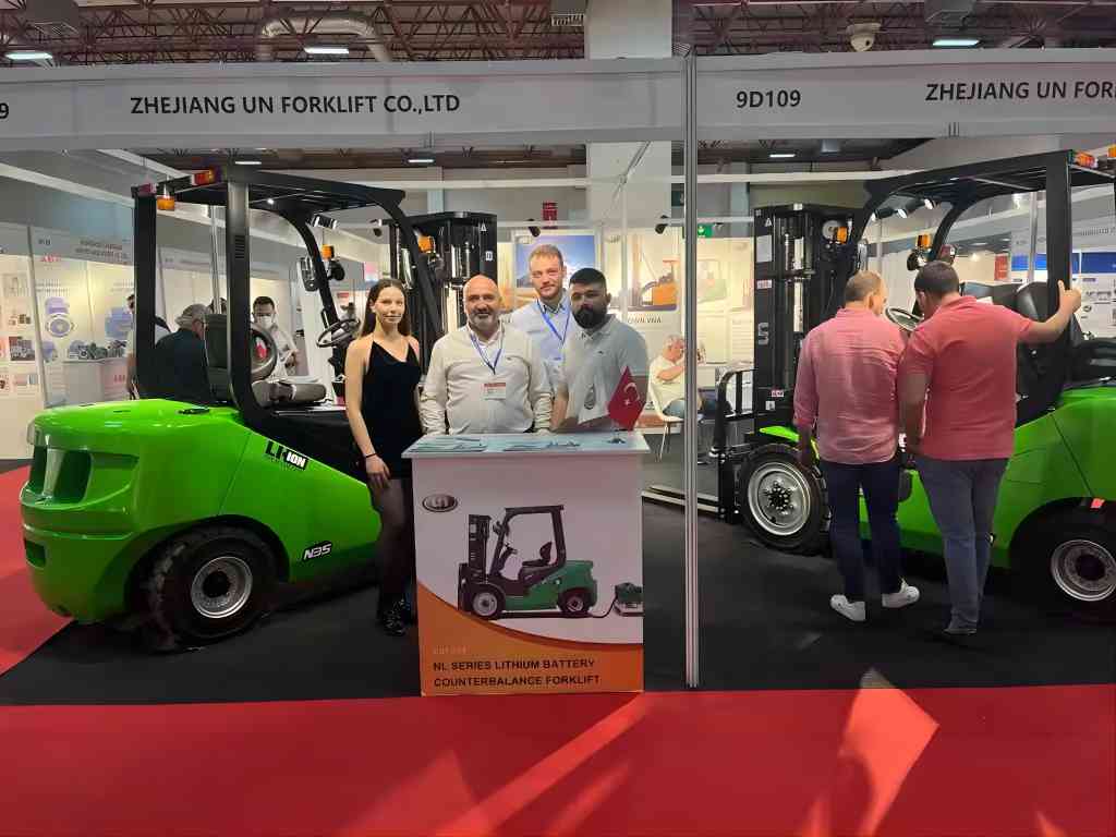 Чжэцзянская компания по производству вилочных погрузчиков ООН, ООО.