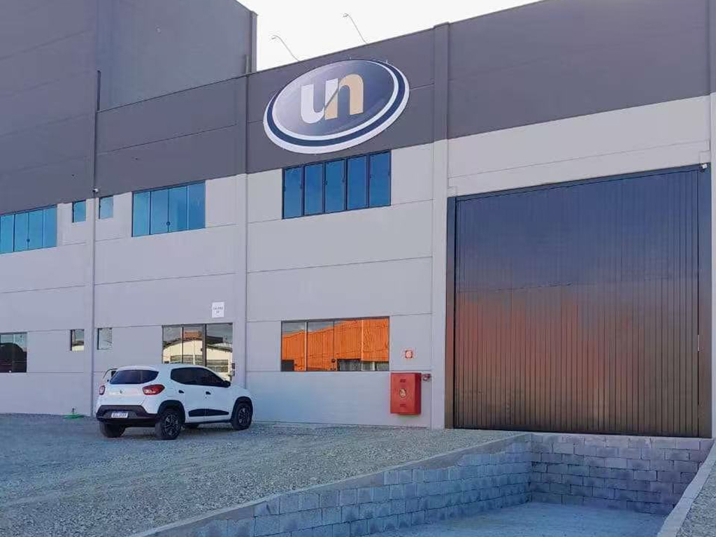 Чжэцзянская компания по производству вилочных погрузчиков ООН, ООО.